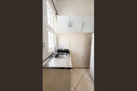 Cozinha de kitnet/studio para alugar com 1 quarto, 25m² em Cidade Universitária, Campinas
