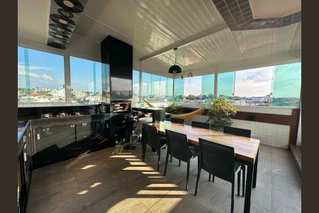 Apartamento para alugar com 150m², 4 quartos e 3 vagasVaranda