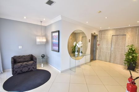 Apartamento à venda com 74m², 3 quartos e 2 vagasHall de entrada