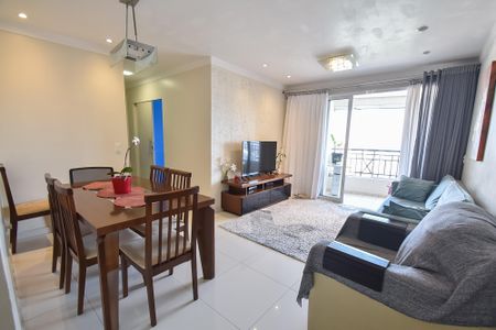 Sala de apartamento à venda com 3 quartos, 74m² em Vila Monumento, São Paulo