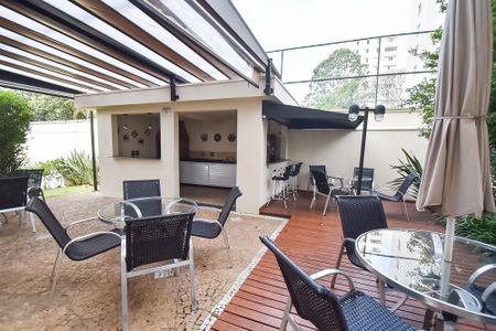 Apartamento à venda com 74m², 3 quartos e 2 vagasÁrea comum - Churrasqueira