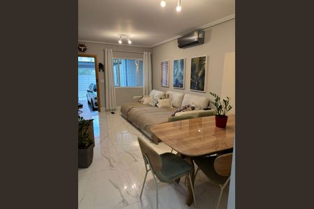 Sala de casa para alugar com 3 quartos, 150m² em Parque Sao Domingos, São Paulo