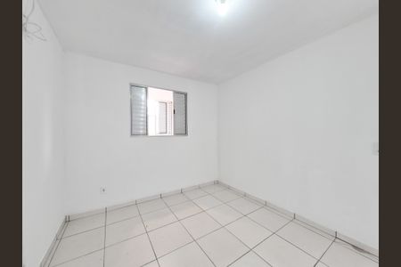 Quarto de casa para alugar com 1 quarto, 50m² em Vila Carmosina, São Paulo