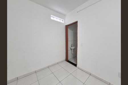 Sala de casa para alugar com 1 quarto, 50m² em Vila Carmosina, São Paulo