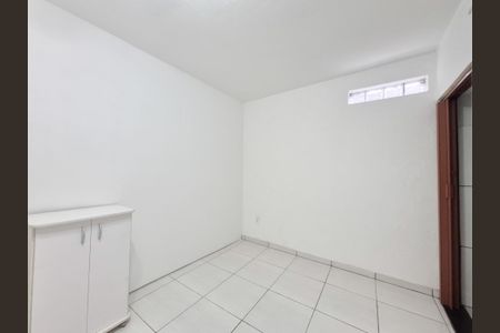 Sala de casa para alugar com 1 quarto, 50m² em Vila Carmosina, São Paulo
