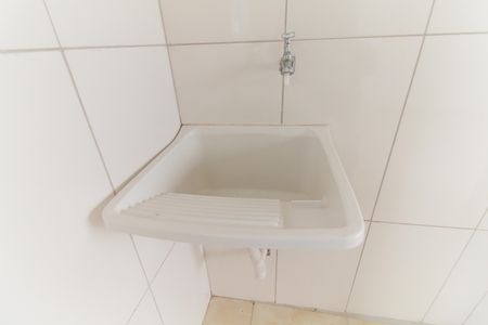 Tanque de apartamento para alugar com 2 quartos, 38m² em Cidade São Miguel, São Paulo