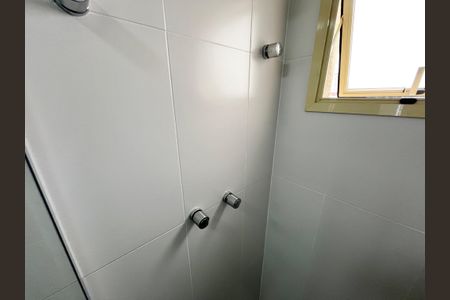 Apartamento à venda com 66m², 2 quartos e 1 vagaBanheiro da Suíte 1