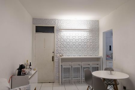 Sala de apartamento para alugar com 2 quartos, 54m² em Carlos Prates, Belo Horizonte