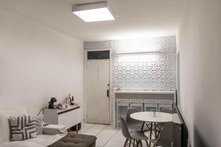 Sala de apartamento para alugar com 2 quartos, 54m² em Carlos Prates, Belo Horizonte