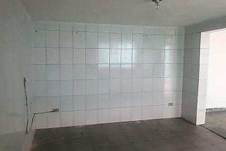 Casa para alugar com 1 quarto, 28m² em Pestana, Osasco