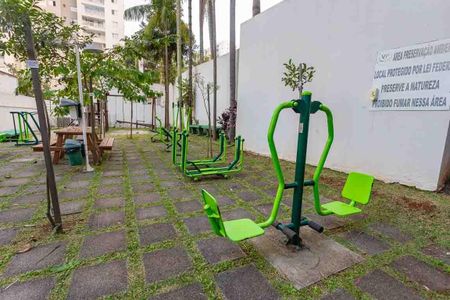 Apartamento à venda com 112m², 3 quartos e 2 vagas Apartamento à venda com 112m², 3 quartos e 2 vagasÁrea comum - Academia externa