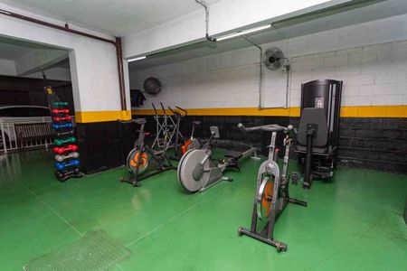 Apartamento à venda com 112m², 3 quartos e 2 vagas Apartamento à venda com 112m², 3 quartos e 2 vagasÁrea comum - Academia 24h