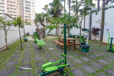 Apartamento à venda com 112m², 3 quartos e 2 vagas Apartamento à venda com 112m², 3 quartos e 2 vagasÁrea comum - Academia externa