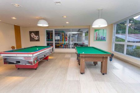 Apartamento à venda com 112m², 3 quartos e 2 vagas Apartamento à venda com 112m², 3 quartos e 2 vagasÁrea comum - Salão de jogos