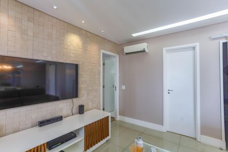 Apartamento à venda com 112m², 3 quartos e 2 vagas Apartamento à venda com 112m², 3 quartos e 2 vagasSala