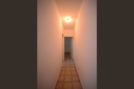 Corredor de casa para alugar com 2 quartos, 60m² em Vila Moinho Velho, São Paulo