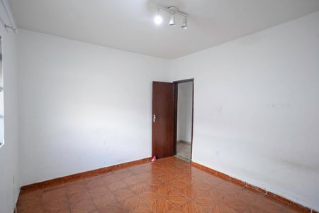Quarto 1 de casa para alugar com 3 quartos, 297m² em Novo Glória, Belo Horizonte