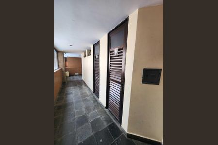 Apartamento para alugar com 120m², 3 quartos e 4 vagasCorredor