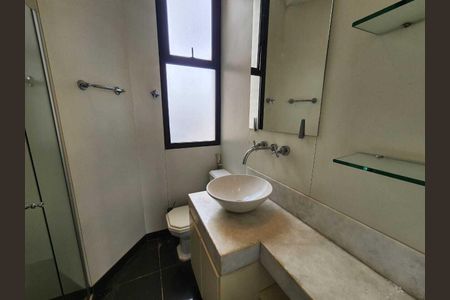 Apartamento para alugar com 120m², 3 quartos e 4 vagasBanheiro 1