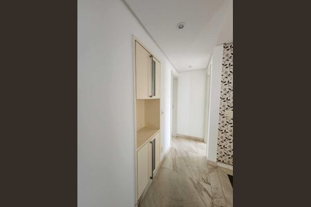 Apartamento para alugar com 120m², 3 quartos e 4 vagasCorredor