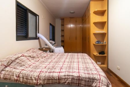 Suíte de casa para alugar com 3 quartos, 185m² em Pompeia, São Paulo