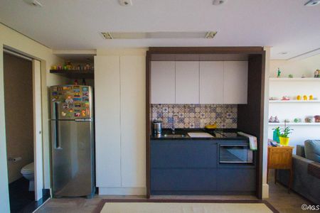 Cozinha de apartamento à venda com 2 quartos, 68m² em Vila Mariana, São Paulo