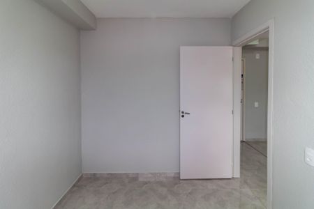 Quarto 2 de apartamento para alugar com 2 quartos, 35m² em Fazenda da Juta, São Paulo