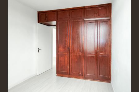 Apartamento à venda com 58m², 2 quartos e 1 vagaQuarto 2