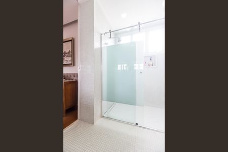 Apartamento para alugar com 201m², 2 quartos e 4 vagasBanheiro da Suíte 1