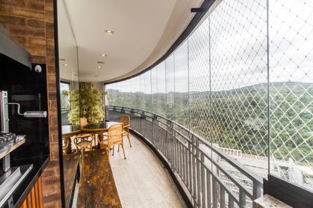 Apartamento para alugar com 201m², 2 quartos e 4 vagasVaranda Gourmet