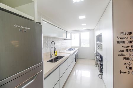 Apartamento para alugar com 201m², 2 quartos e 4 vagasCozinha