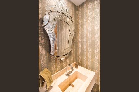 Apartamento para alugar com 201m², 2 quartos e 4 vagasLavabo