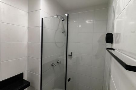 Banheiro de apartamento para alugar com 2 quartos, 45m² em Jardim Umarizal, São Paulo