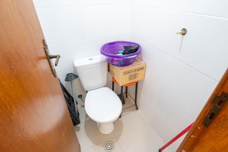 Apartamento para alugar com 105m², 4 quartos e 2 vagas Apartamento para alugar com 105m², 4 quartos e 2 vagasBanheiro de Serviço