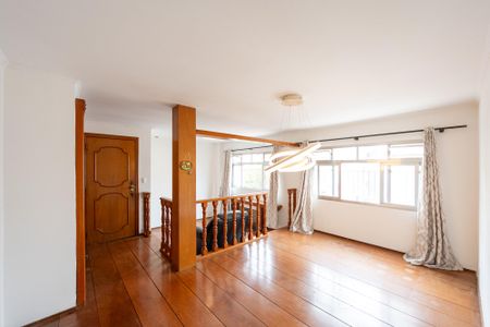 Apartamento para alugar com 105m², 4 quartos e 2 vagas Apartamento para alugar com 105m², 4 quartos e 2 vagasSala