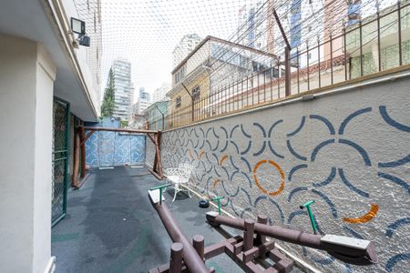 Apartamento para alugar com 105m², 4 quartos e 2 vagas Apartamento para alugar com 105m², 4 quartos e 2 vagasPlayground