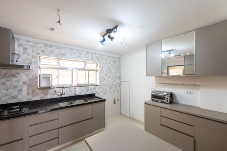 Apartamento para alugar com 105m², 4 quartos e 2 vagas Apartamento para alugar com 105m², 4 quartos e 2 vagasCozinha