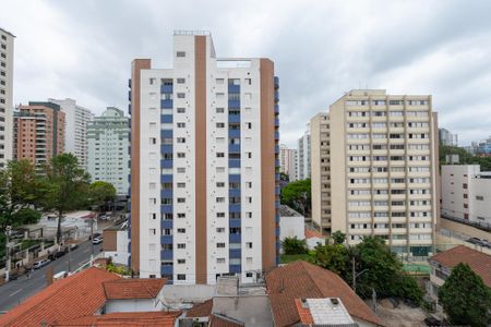 Apartamento para alugar com 105m², 4 quartos e 2 vagas Apartamento para alugar com 105m², 4 quartos e 2 vagasVista do Quarto 1