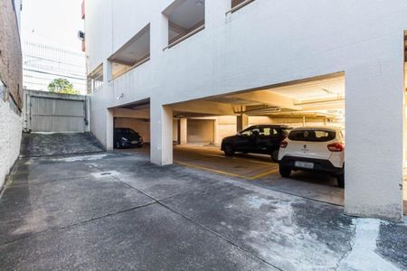 Garagem de apartamento para alugar com 1 quarto, 47m² em Petrópolis, Porto Alegre