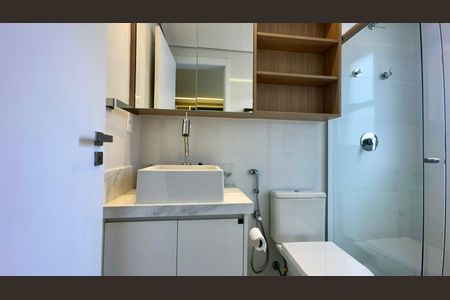 Apartamento à venda com 65m², 2 quartos e 2 vagasBanheiro da Suíte 2