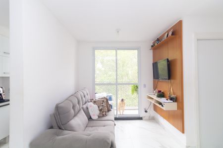 Sala de apartamento para alugar com 2 quartos, 41m² em Cidade Líder, São Paulo