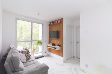 Sala de apartamento para alugar com 2 quartos, 41m² em Cidade Líder, São Paulo