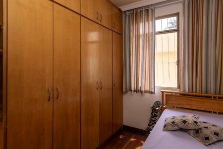Apartamento à venda com 64m², 3 quartos e 1 vagaQuarto 1
