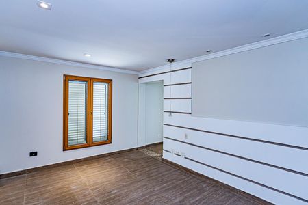 Casa à venda com 314m², 4 quartos e 2 vagasSuite 2