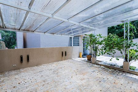 Casa à venda com 314m², 4 quartos e 2 vagasGaragem