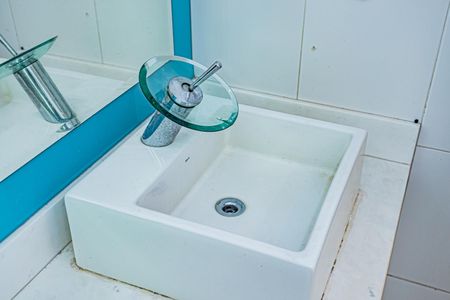 Casa à venda com 314m², 4 quartos e 2 vagasBanheiro suite 3