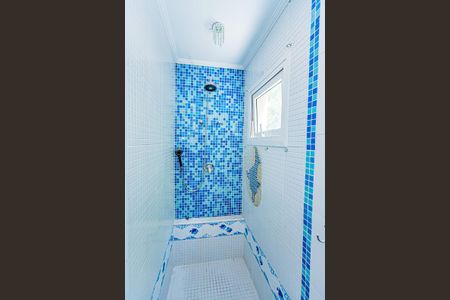 Casa à venda com 314m², 4 quartos e 2 vagasBanheiro suite 3