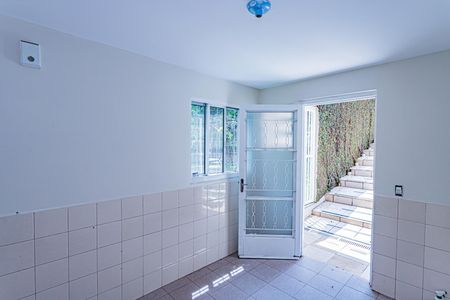 Casa à venda com 314m², 4 quartos e 2 vagasCozinha - edícula 1