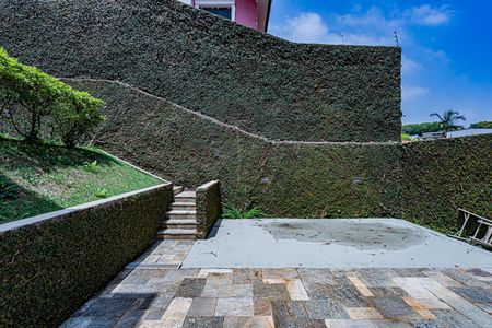 Casa à venda com 314m², 4 quartos e 2 vagasQuintal e jardim