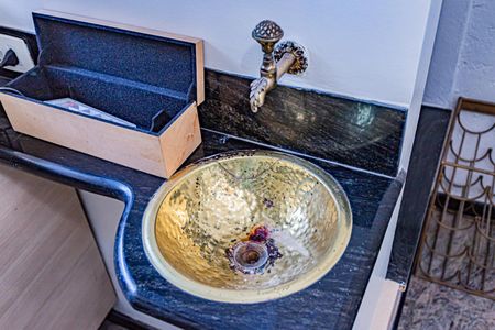 Casa à venda com 314m², 4 quartos e 2 vagasBar